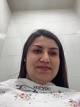 naomy26 online show from 10/16/25, 08:43