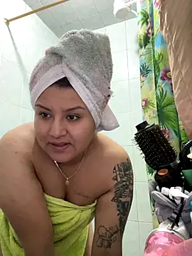 naomy26 online show from 11/02/25, 02:25