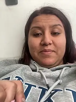 naomy26 online show from 11/07/25, 12:05