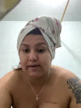 naomy26 online show from 11/12/25, 07:24