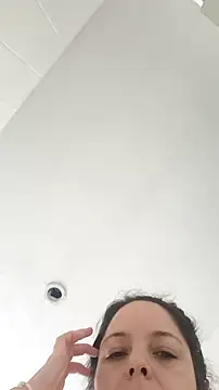 bibi perigoBr online show from 10/26/25, 08:42