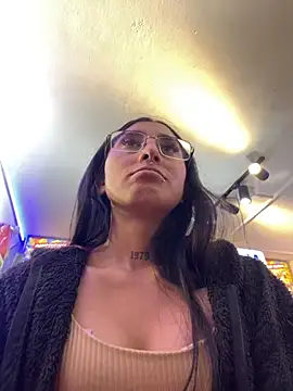 Violeet Smith online show from 10/05/25, 04:33