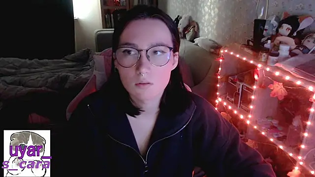 s cara online show from 10/18/25, 06:26