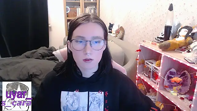 s cara online show from 11/10/25, 01:32