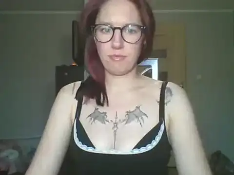 Snapshot of JudyFetish chatting on 09/11/25, 06:13 JudyFetish online show from 09/11/25, 06:13