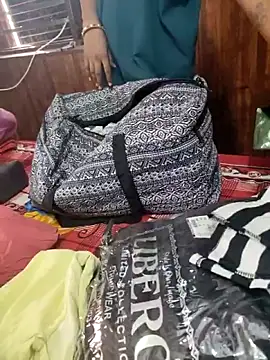 Snapshot of Radhika_01 chatting on 10/24/25, 02:52 Radhika 01 online show from 10/24/25, 02:52