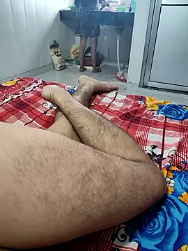 Snapshot of Radhika_01 chatting on 10/25/25, 05:04 Radhika 01 online show from 10/25/25, 05:04