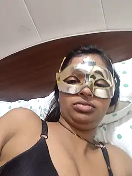 Snapshot of Radhika_01 chatting on 11/15/25, 05:53 Radhika 01 online show from 11/15/25, 05:53