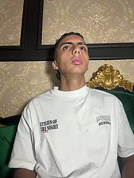 Mister Obsession online show from 10/30/25, 07:14