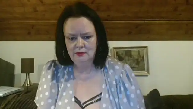 TiffanyMature online show from 10/04/25, 10:19