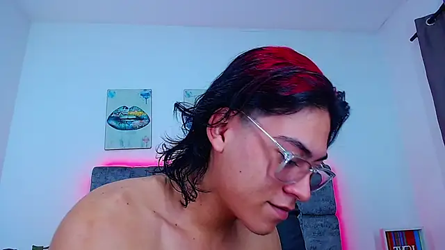 Snapshot of dirty_model chatting on 10/12/25, 02:54 dirty model online show from 10/12/25, 02:54