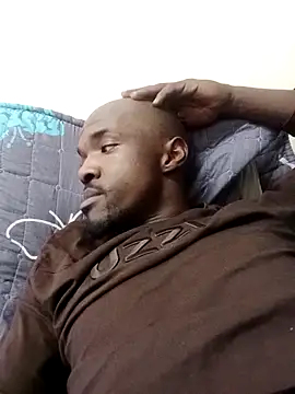 thabang2222 online show from 09/09/25, 10:59