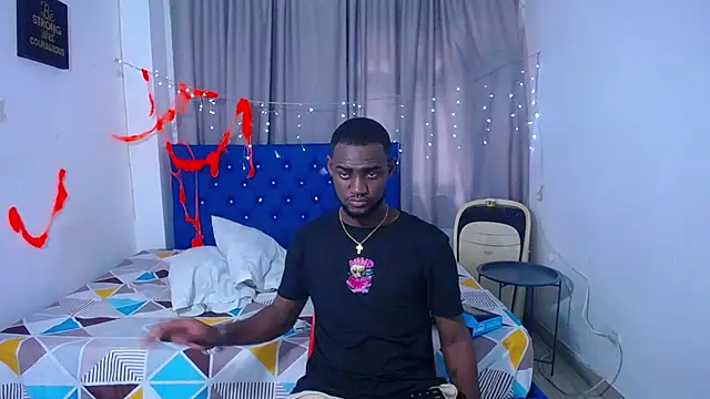 eebony stallion online show from 10/31/25, 07:48