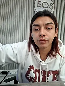 Lilith Zamara online show from 11/24/25, 07:13