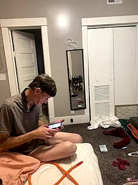 ToyBox96 online show from 11/05/25, 04:23