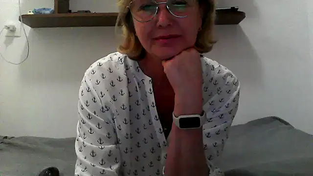 IrynaMolbertx online show from 09/26/25, 06:01