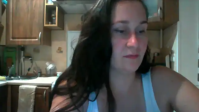 Snapshot of Amandda_ chatting on 09/11/25, 06:08 Amandda online show from 09/11/25, 06:08
