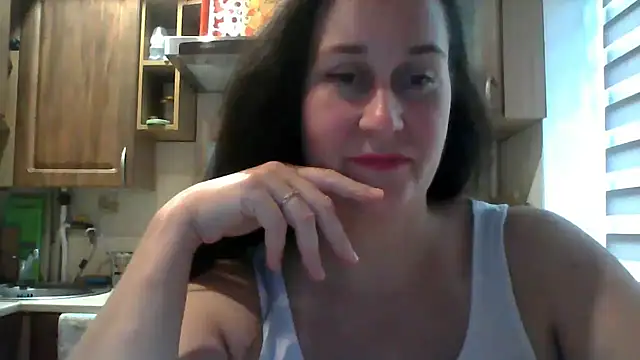 Snapshot of Amandda_ chatting on 09/18/25, 06:59 Amandda online show from 09/18/25, 06:59