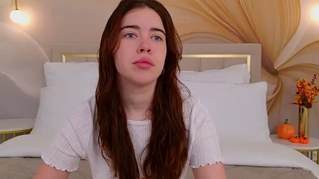 KimberlyBond online show from 10/07/25, 03:09