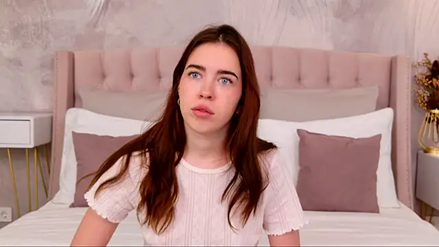 KimberlyBond online show from 11/18/25, 03:05