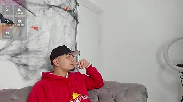 OwenStonne  online show from 10/24/25, 04:20