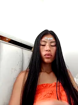 Snapshot of vanesa51 chatting on 09/22/25, 01:35 vanesa51 online show from 09/22/25, 01:35
