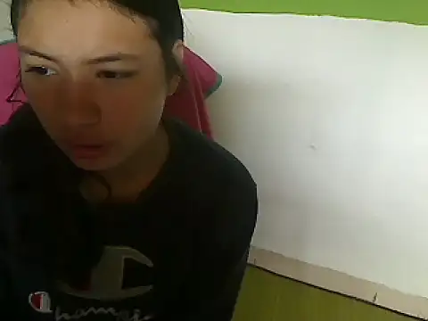 akamesweet online show from 10/17/25, 06:32