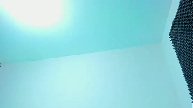 Im naho online show from 10/30/25, 11:16