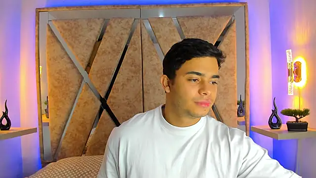 jayd muscle online show from 11/03/25, 04:25