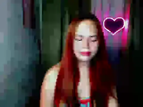 Snapshot of sweetsassyxx chatting on 10/23/25, 02:33 sweetsassyxx online show from 10/23/25, 02:33