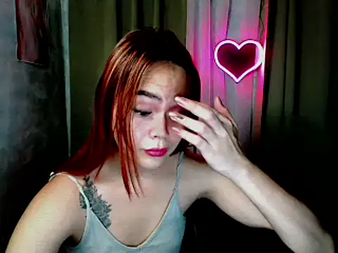 Snapshot of sweetsassyxx chatting on 11/07/25, 01:38 sweetsassyxx online show from 11/07/25, 01:38