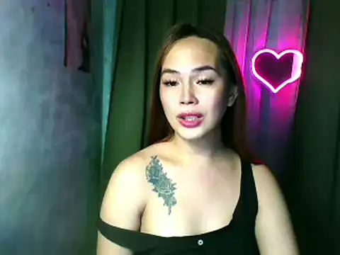 Snapshot of sweetsassyxx chatting on 11/20/25, 06:35 sweetsassyxx online show from 11/20/25, 06:35