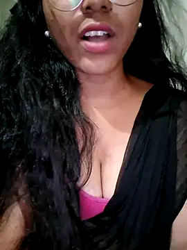 Snapshot of Telugu___Sexygirl___Naidu chatting on 10/15/25, 03:56 Telugu Sexygirl Naidu online show from 10/15/25, 03:56