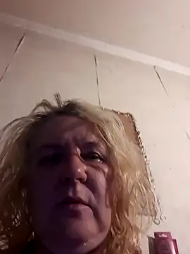 LoveCupid5451 online show from 10/06/25, 06:44