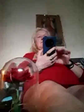 LoveCupid5451 online show from 11/18/25, 09:36