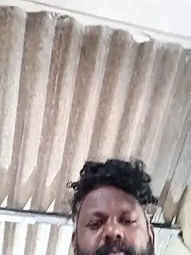 Snapshot of WholeAltimeter25 chatting on 10/26/25, 09:37 WholeAltimeter25 online show from 10/26/25, 09:37