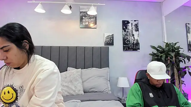 violet and myers online show from 11/08/25, 11:43