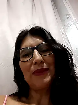 swity foster online show from 11/03/25, 10:27