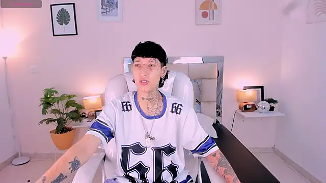 Luci Rose online show from 09/24/25, 05:00