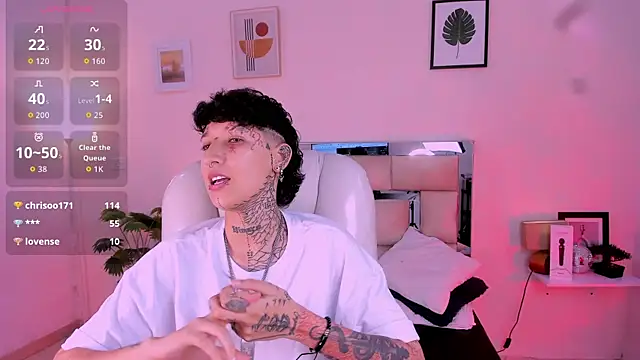 Luci Rose online show from 11/07/25, 03:12