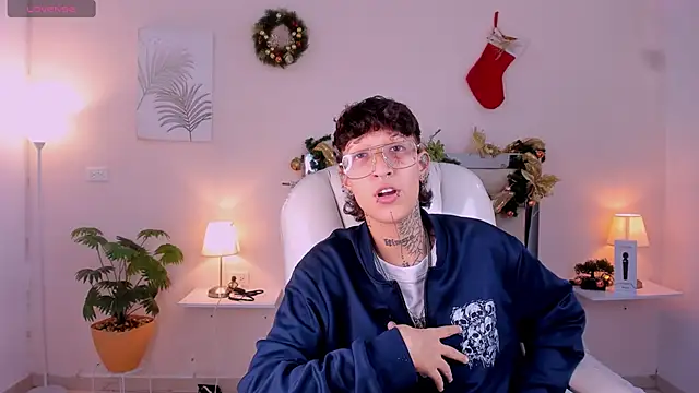 Luci Rose online show from 11/20/25, 03:18