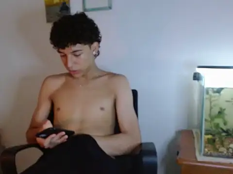 Xtremeplay 18 online show from 09/17/25, 07:15