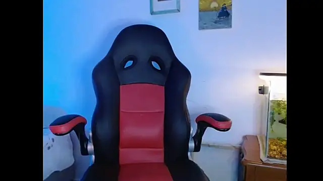 Xtremeplay 18 online show from 10/16/25, 08:10