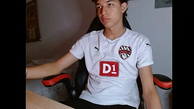 Xtremeplay 18 online show from 11/05/25, 08:53