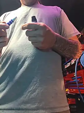 twistafatpipe online show from 10/11/25, 07:29