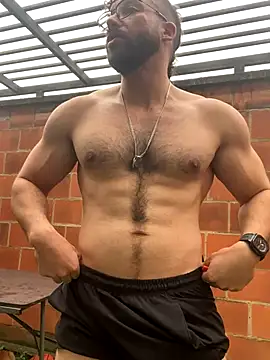 Snapshot of JoshuaLyon chatting on 10/10/25, 03:44 JoshuaLyon online show from 10/10/25, 03:44