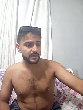 Snapshot of Muratcan33 chatting on 10/12/25, 09:47 Muratcan33 online show from 10/12/25, 09:47