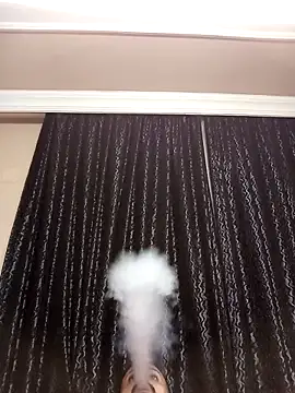 Snapshot of Muratcan33 chatting on 11/03/25, 08:32 Muratcan33 online show from 11/03/25, 08:32