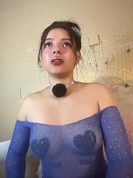 Snapshot of AriaHeavenss chatting on 10/25/25, 12:29 AriaHeavenss online show from 10/25/25, 12:29