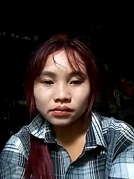 Snapshot of EllyBaby20 chatting on 10/21/25, 03:51 EllyBaby20 online show from 10/21/25, 03:51